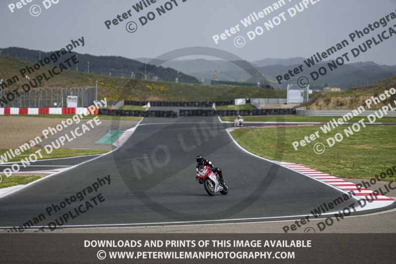cadwell no limits trackday;cadwell park;cadwell park photographs;cadwell trackday photographs;enduro digital images;event digital images;eventdigitalimages;navarra;no limits trackdays;peter wileman photography;racing digital images;trackday digital images;trackday photos